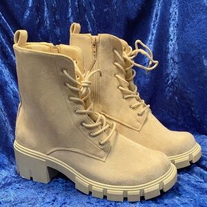 Charlotte Russe cream colored chunky heel boots